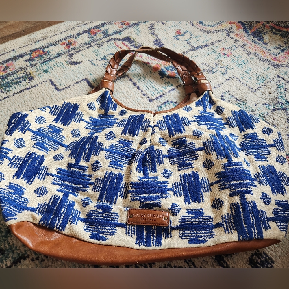 Lucky Brand Cream and Blue Patterned Shoulder Bag
